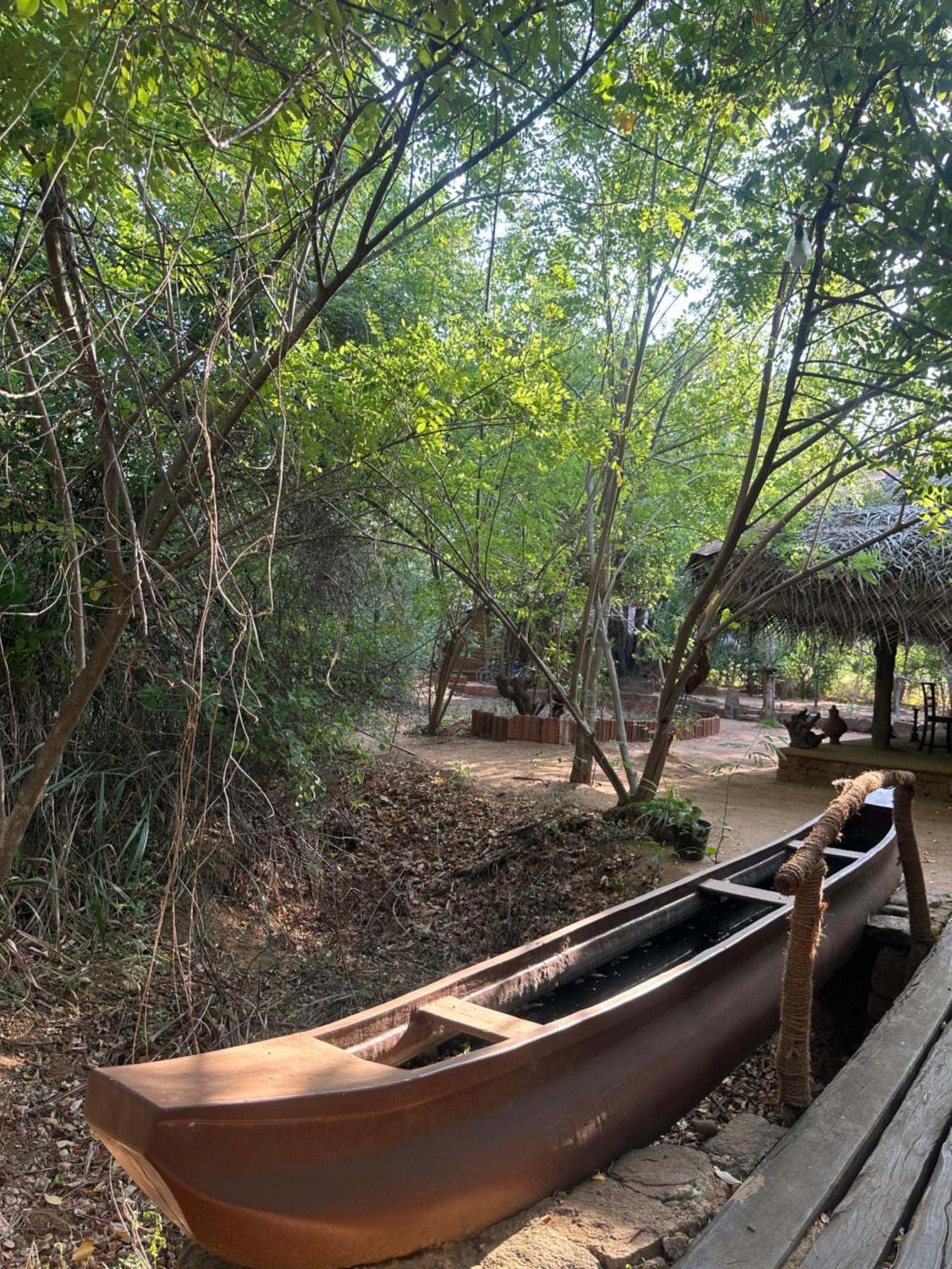 Отель Athreya Ayurveda Ashram Хабарана Экстерьер фото