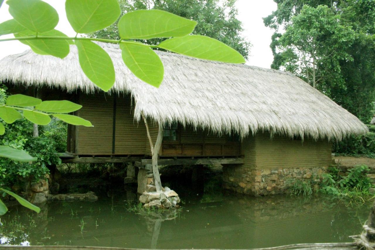 Отель Athreya Ayurveda Ashram Хабарана Экстерьер фото